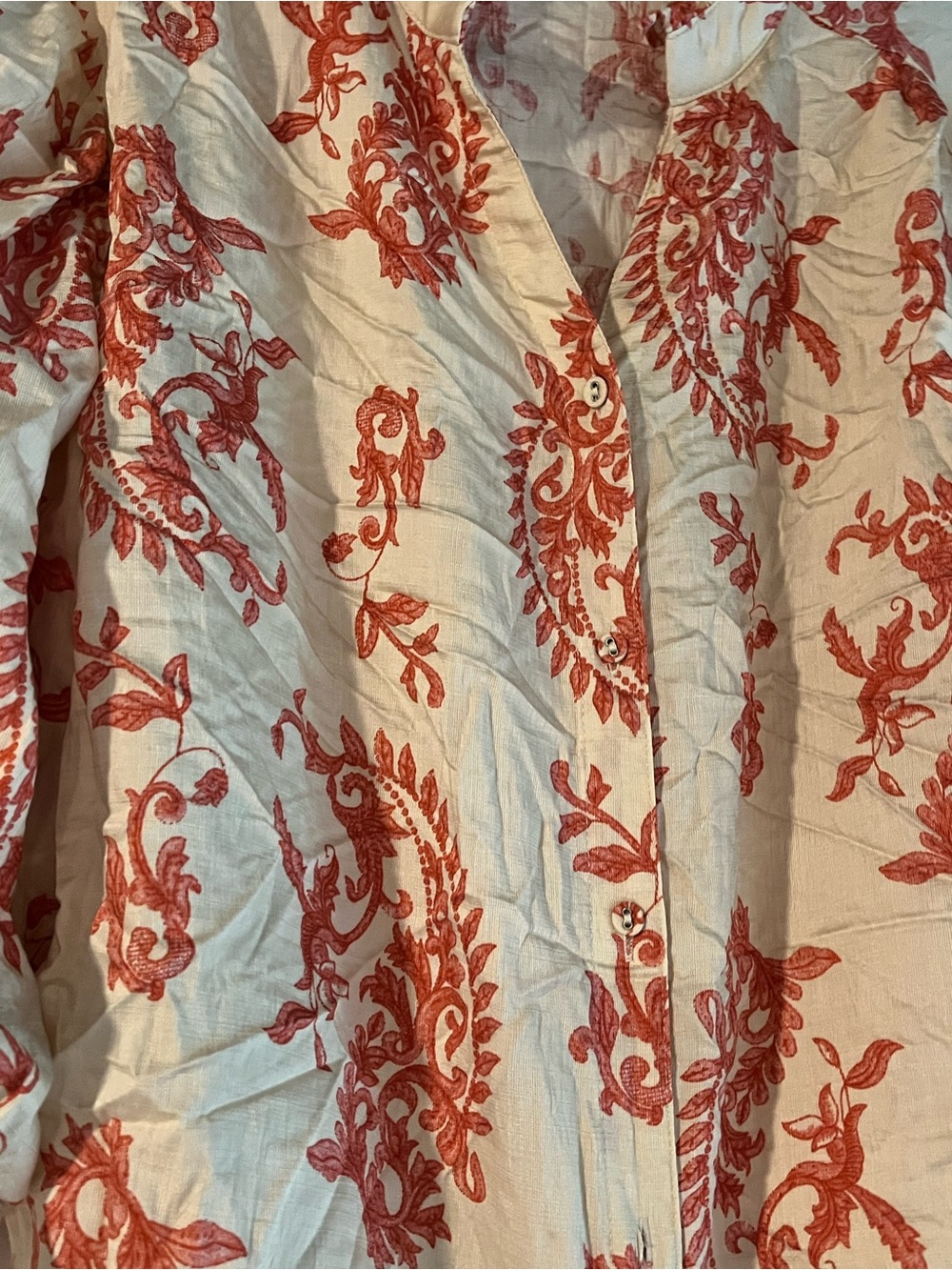 Cream Floral Puff-Sleeve Button-Up Top - Picture 3 of 6